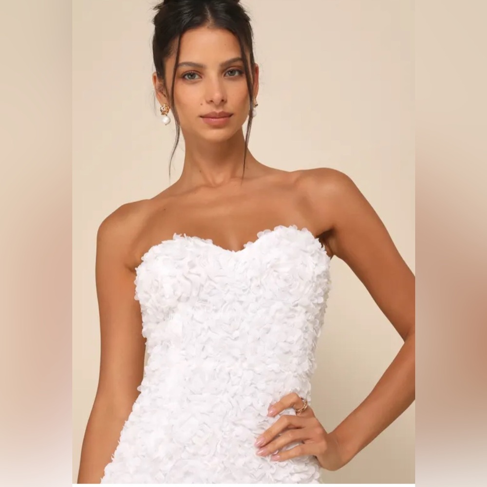Lulus Gorgeous Mentality White 3D Floral Strapless Midi Dress - Picture 3 of 4